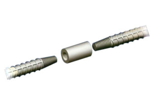 position taper threaded coupler